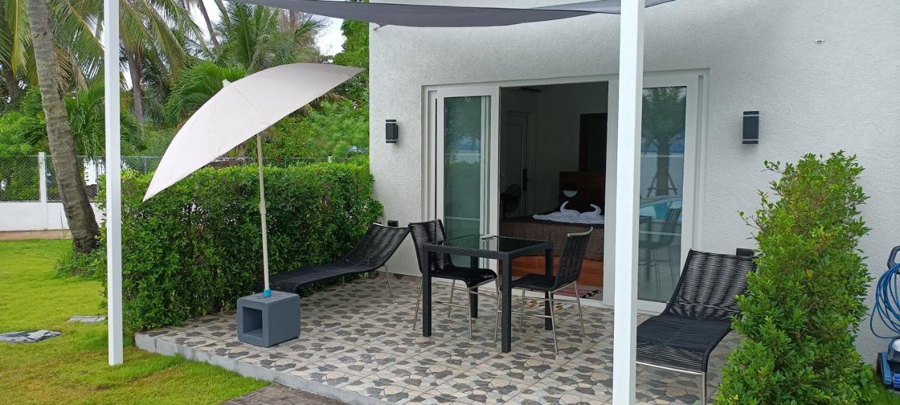 Beachfront Pool Villa And Apartment Koh Chang Extérieur photo