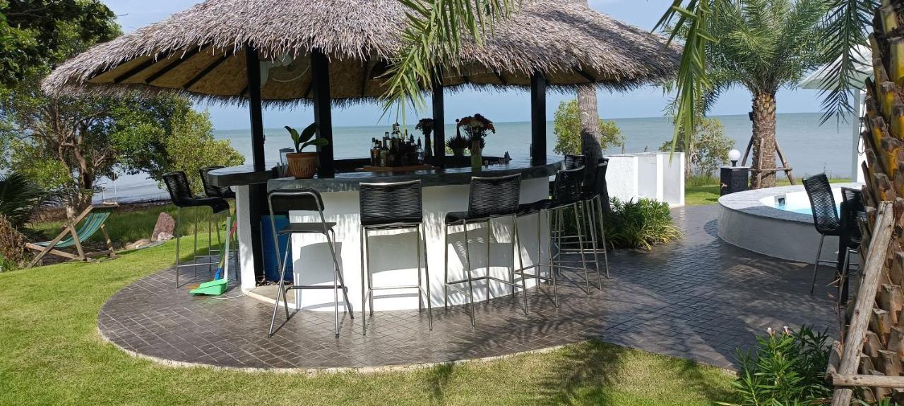 Beachfront Pool Villa And Apartment Koh Chang Extérieur photo